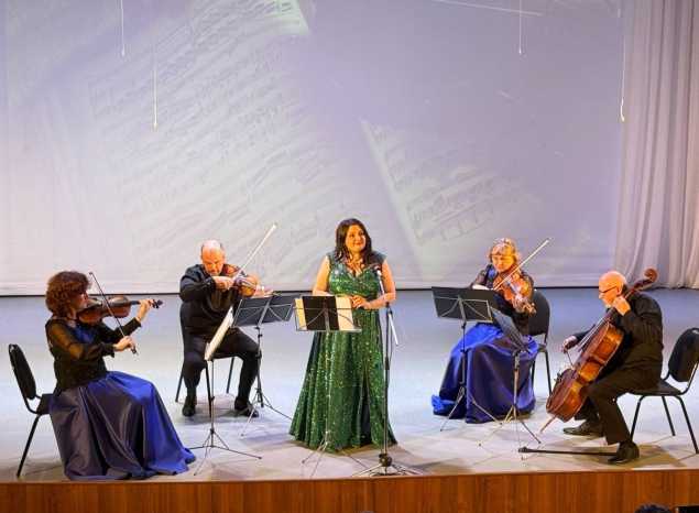 Струнный квартет «Премьера» и Гульсина Рафекова выступили в Заречном